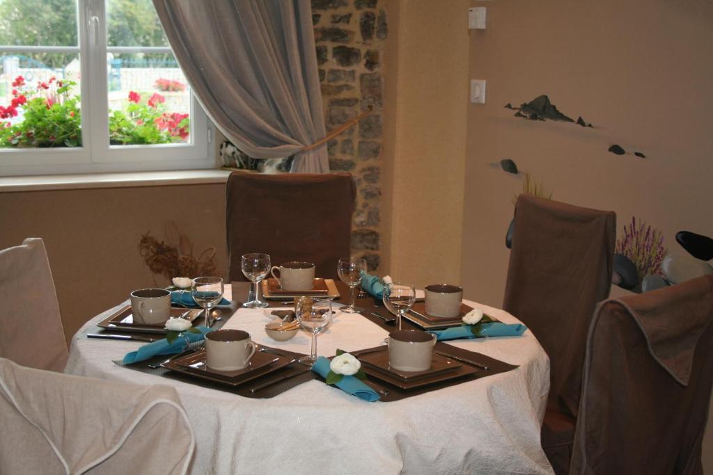 Chambres Du Logis De La Mare Du Parc Surtainville Exteriér fotografie